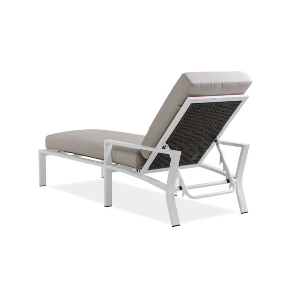 Parkview-Woven—Single-Chaise—Textured-White—Brz-Woven—Echo-Ash-IMG_2192-